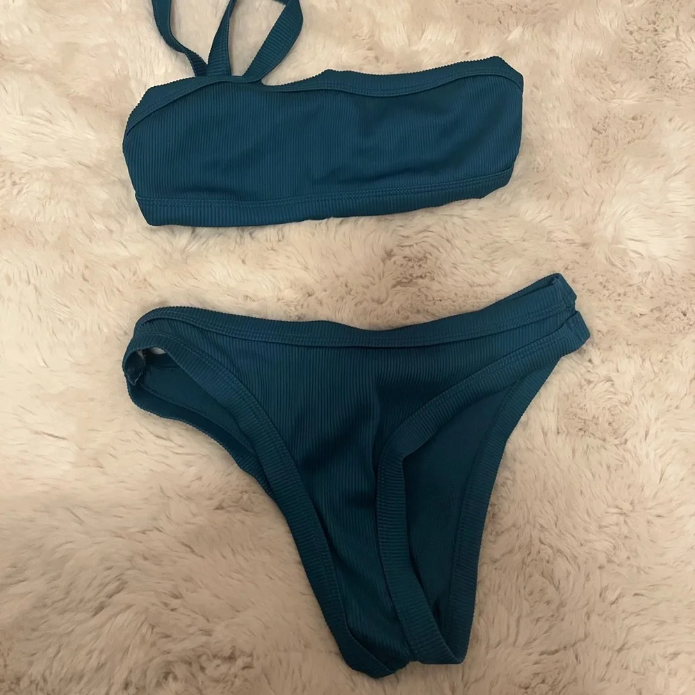 High Waisted Ribbed Bikini - Picture 1 of 2
